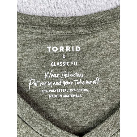 Torrid Shirt Womens Size 0 Large Green Plus Size Classic Fit Graphic Tee V Neck - Picture 5 of 10
